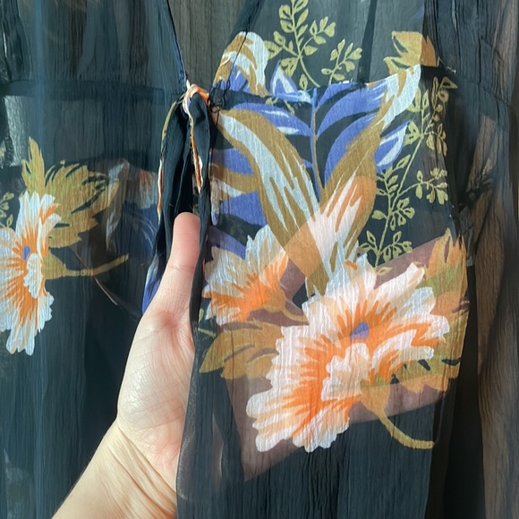 UO Lohi Sheer Floral Wrap Maxi Romper - Picture 6 of 10